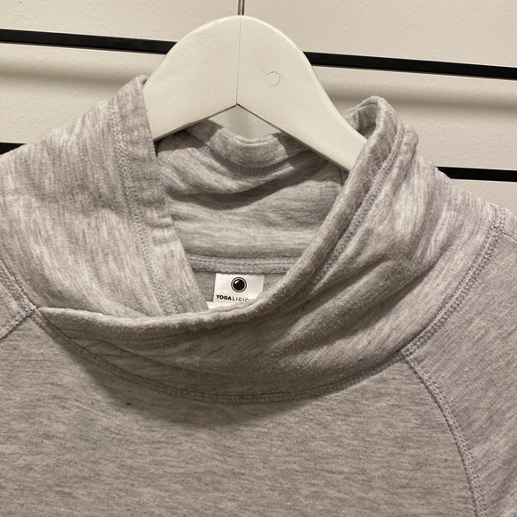 Yogalicious small sweatshirt - Picture 5 of 7